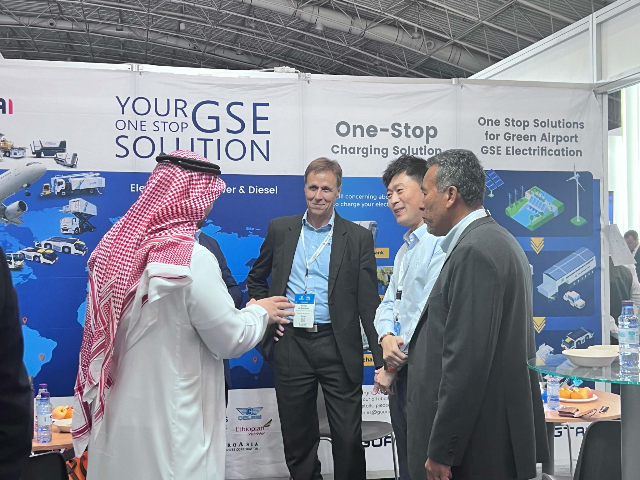 small641a84d.jpg small641a84d.jpg